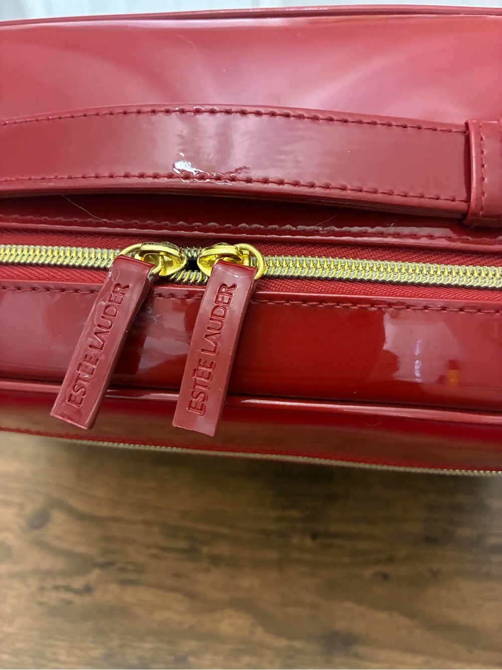 Estée Lauder Red Cosmetic Travel Bag - Picture 3 of 15